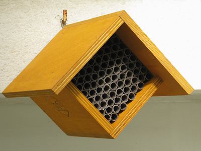 Kornmilch-Nisthilfe BH401-R Kornmilch-Nisthilfe BH401-R