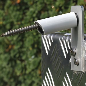 Halbe Baumscheibe auf Alu-Platte 2