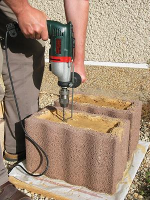 Bohren mit dem Bohrtiefenanschlag Bohren mit dem Bohrtiefenanschlag